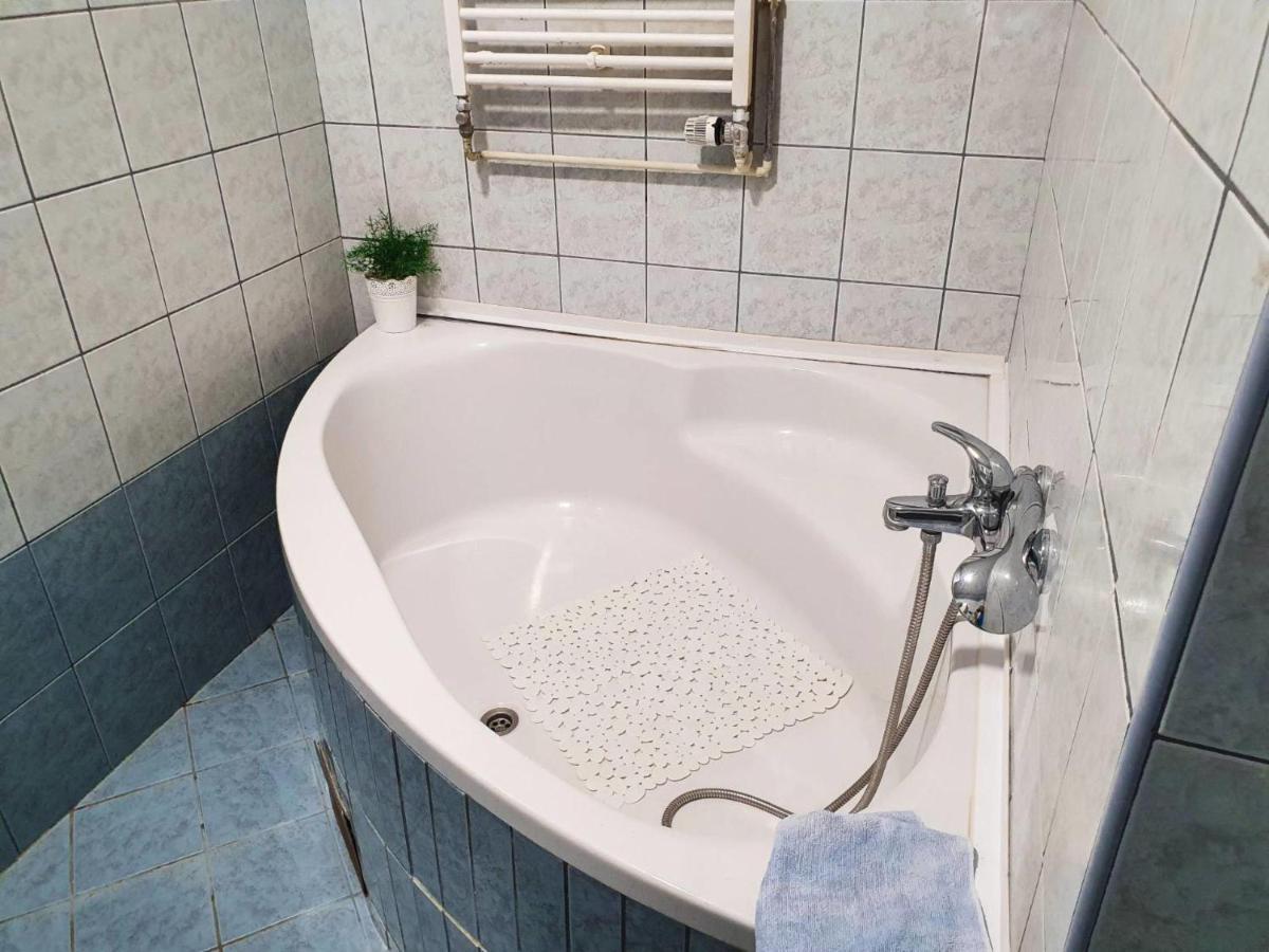 Apartment Laura & Lucija Όσιγιεκ Εξωτερικό φωτογραφία