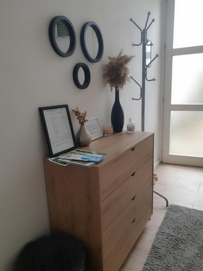 Apartment Laura & Lucija Όσιγιεκ Εξωτερικό φωτογραφία